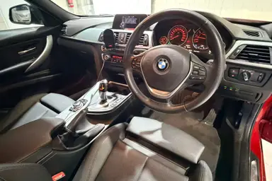 2015 BMW 316i