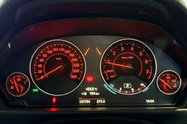 2015 BMW 316i