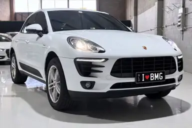 2015 Porsche Macan S