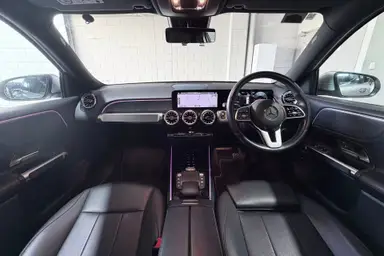2022 Mercedes Benz