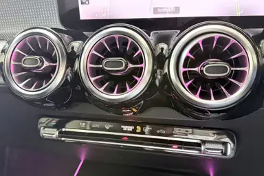 2022 Mercedes Benz