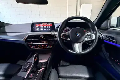 2018 BMW 530i M Sport