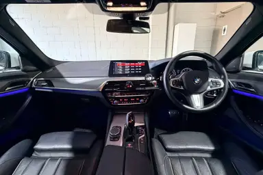 2018 BMW 530i M Sport